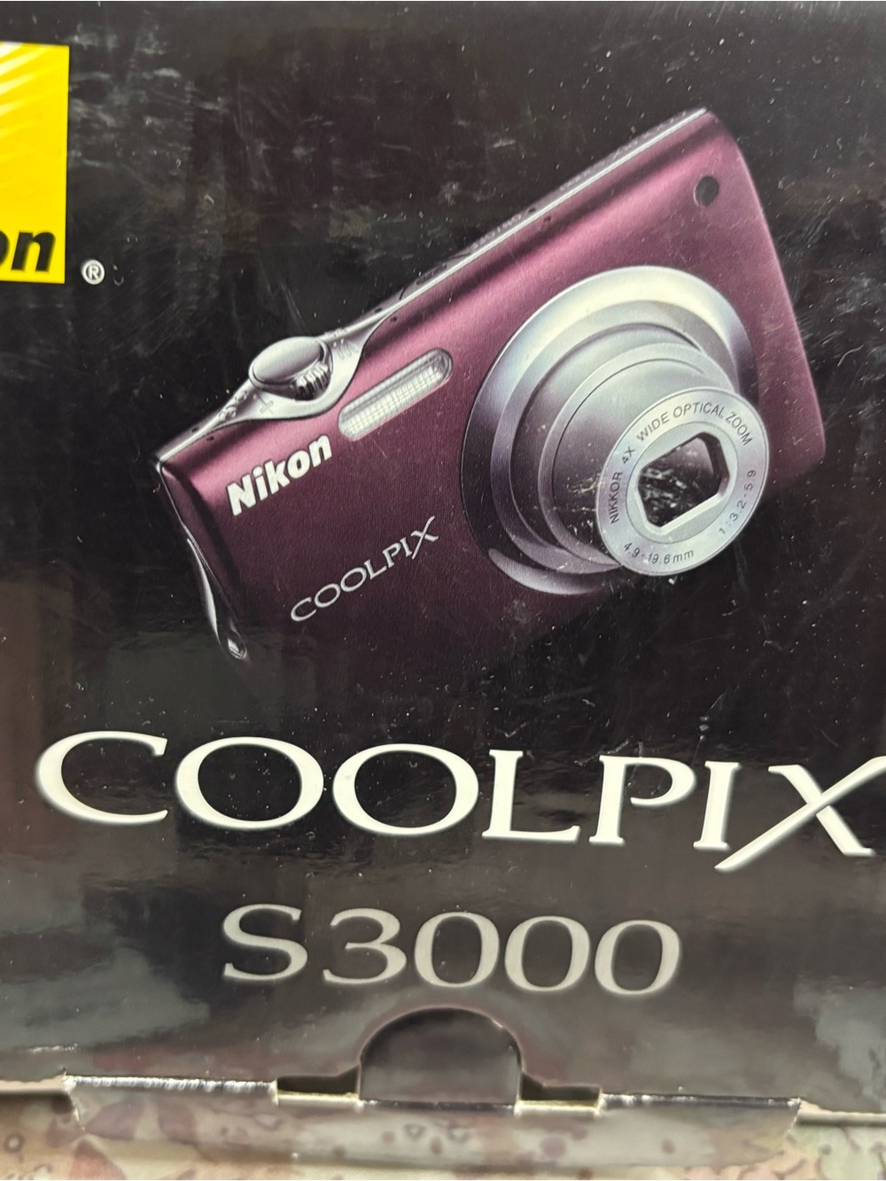 Nikon COOLPIX S3000 Purple Compact Digital Camera with Silver Lens Accents
